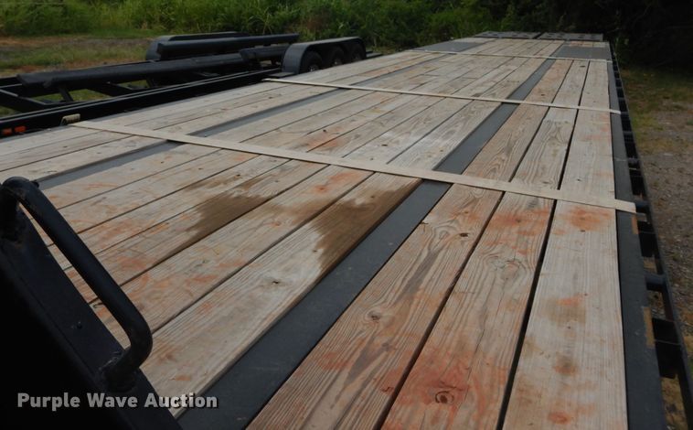 image for item FI9940 2018 Big Tex 25GN equipment trailer