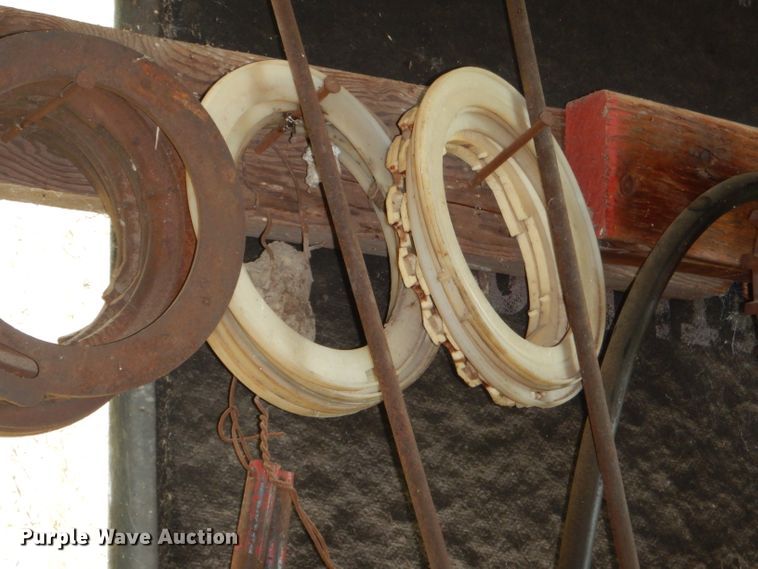 image for item FP9073 John Deere 1250 planter