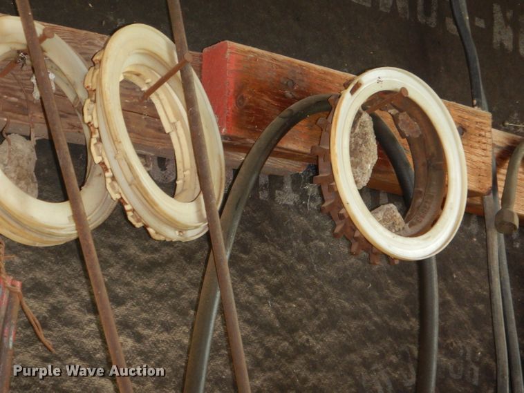 image for item FP9073 John Deere 1250 planter