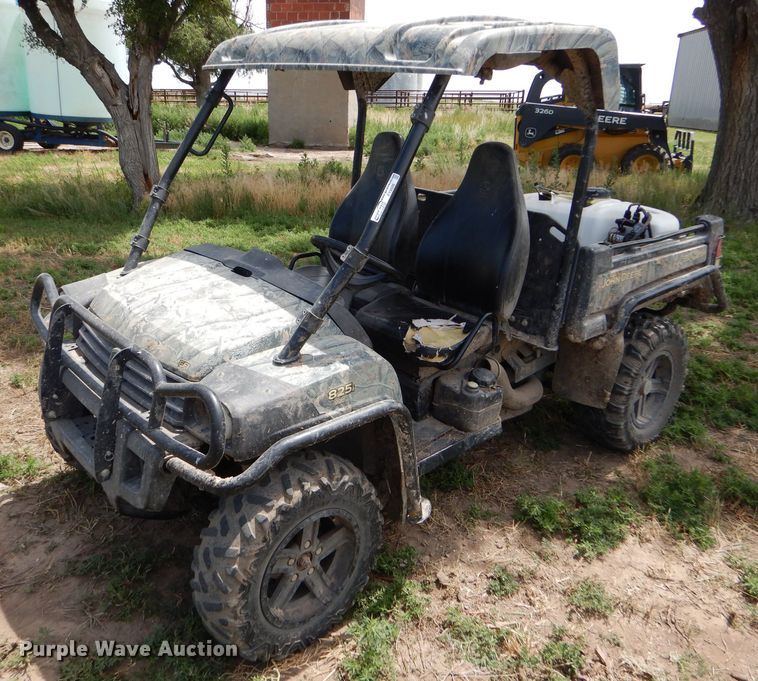 image for item FY9506 2011 John Deere 825i Gator utility vehicle