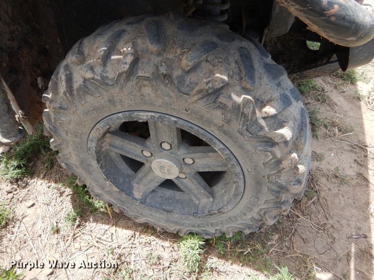 image for item FY9506 2011 John Deere 825i Gator utility vehicle