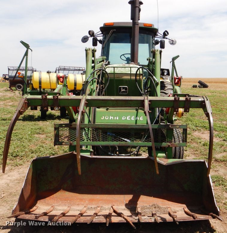 image for item FY9510 1980 John Deere 4440 tractor