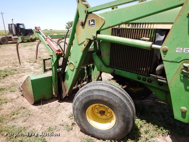 image for item FY9510 1980 John Deere 4440 tractor