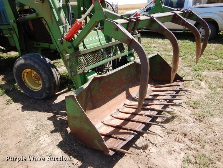 image for item FY9510 1980 John Deere 4440 tractor