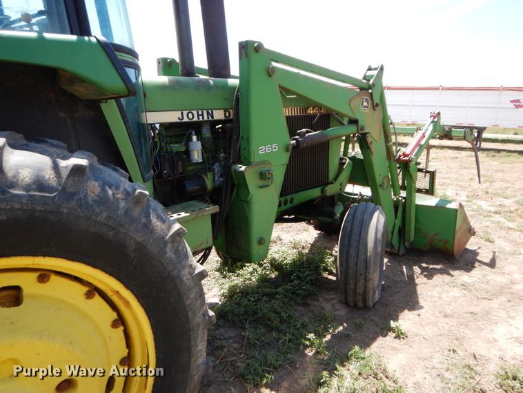 image for item FY9510 1980 John Deere 4440 tractor