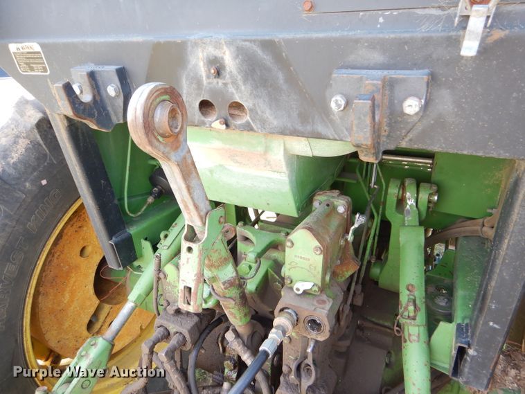 image for item FY9510 1980 John Deere 4440 tractor