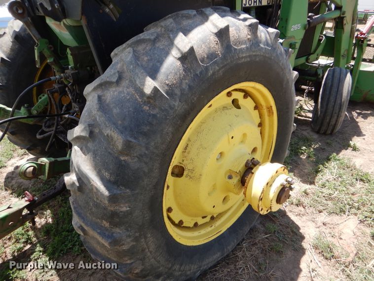 image for item FY9510 1980 John Deere 4440 tractor