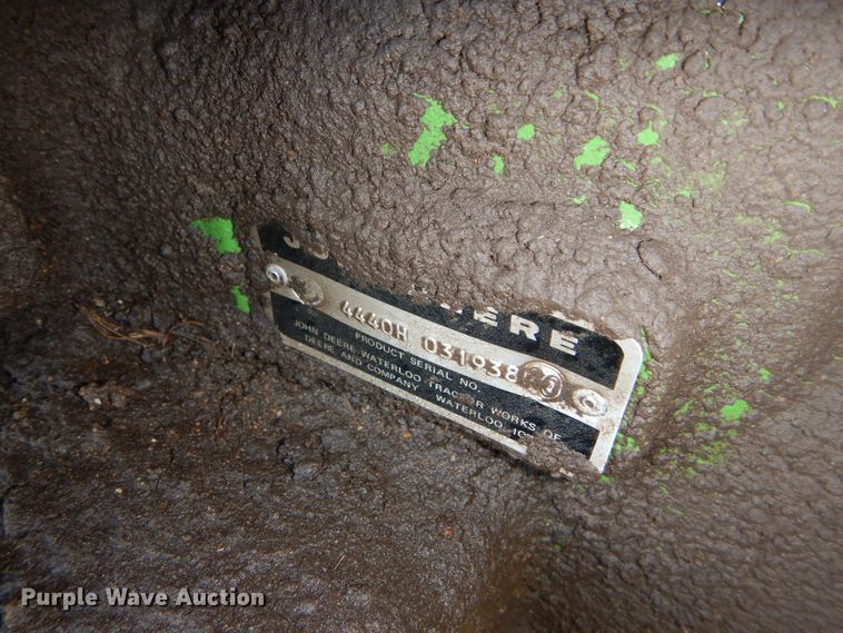 image for item FY9510 1980 John Deere 4440 tractor