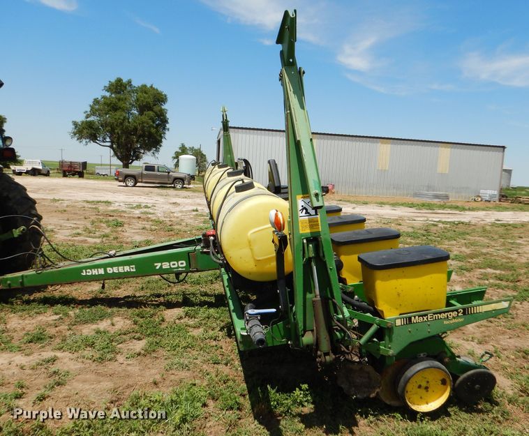 image for item FY9511 John Deere 7200 no-till planter