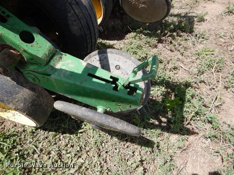 image for item FY9511 John Deere 7200 no-till planter