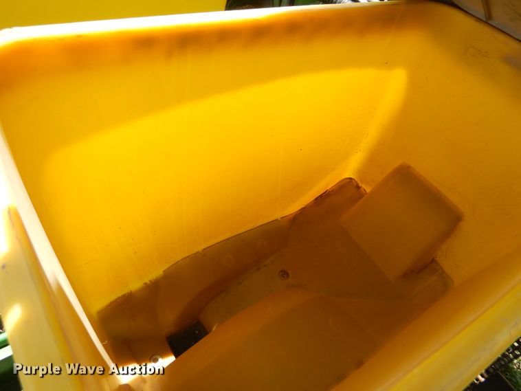 image for item FY9511 John Deere 7200 no-till planter