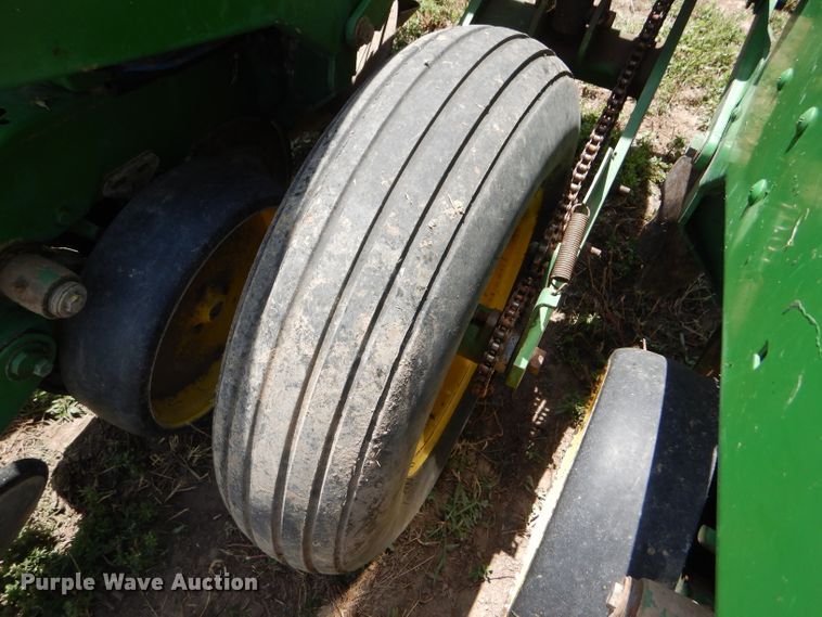 image for item FY9511 John Deere 7200 no-till planter