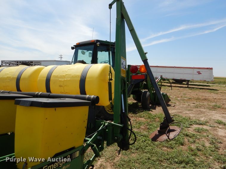 image for item FY9511 John Deere 7200 no-till planter
