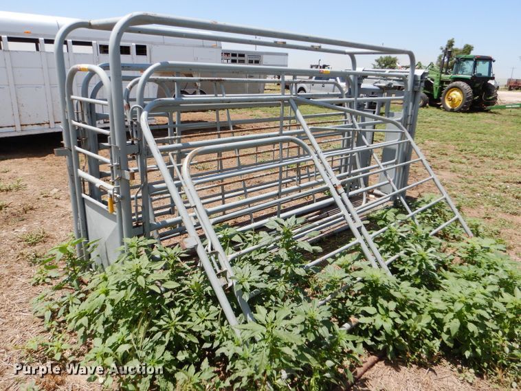 image for item FY9512 Winkel squeeze chute