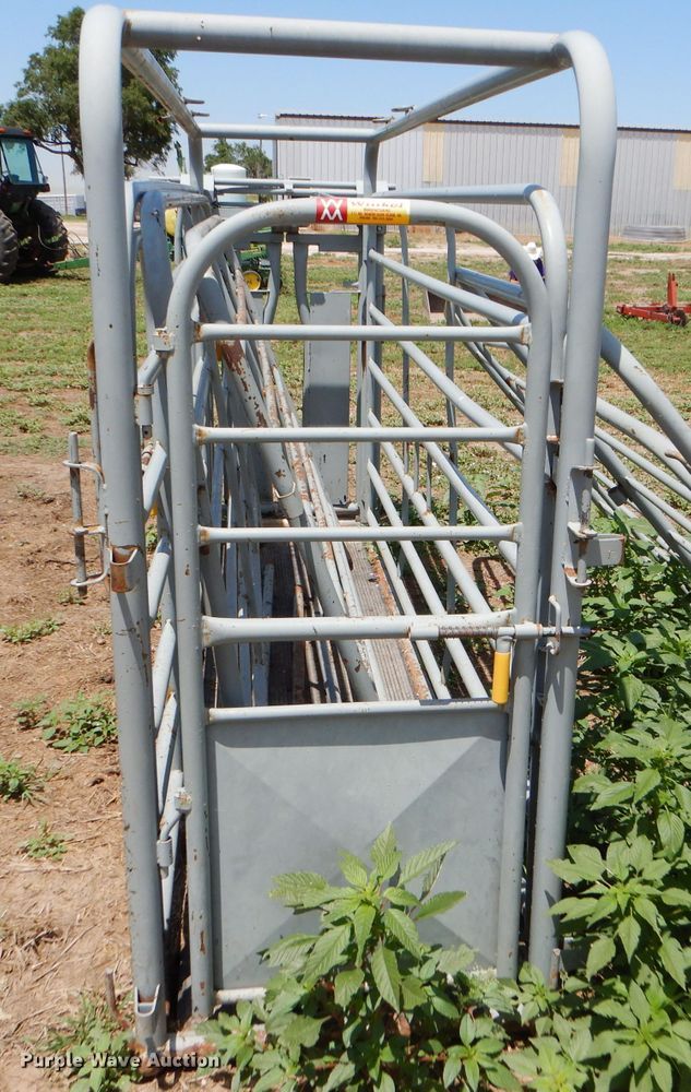 image for item FY9512 Winkel squeeze chute