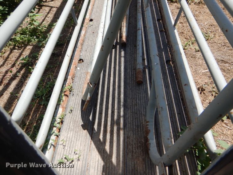 image for item FY9512 Winkel squeeze chute