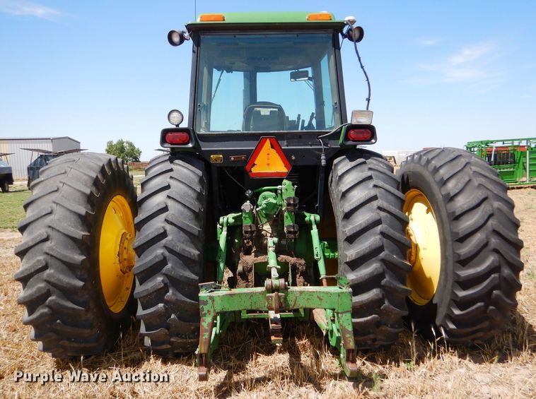 image for item FY9516 1988 John Deere 4850 MFWD tractor