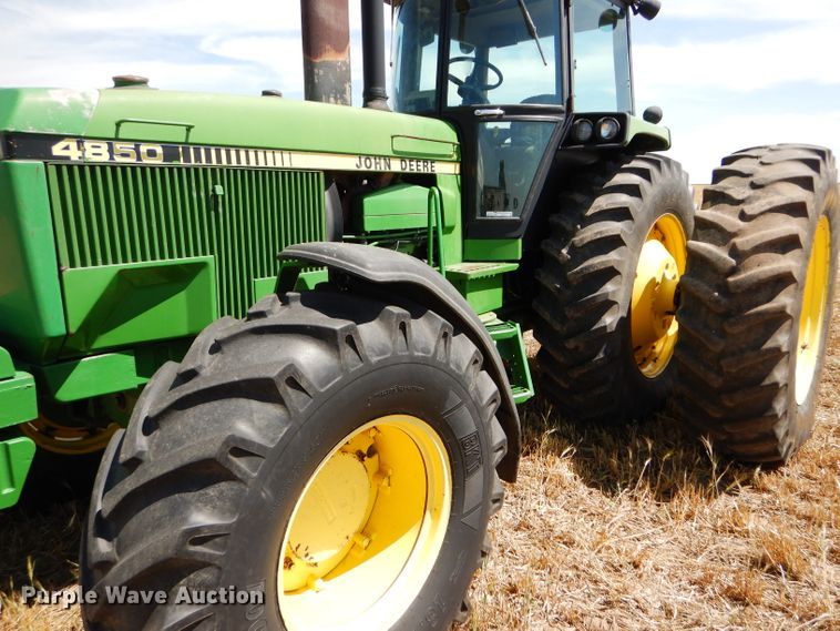 image for item FY9516 1988 John Deere 4850 MFWD tractor