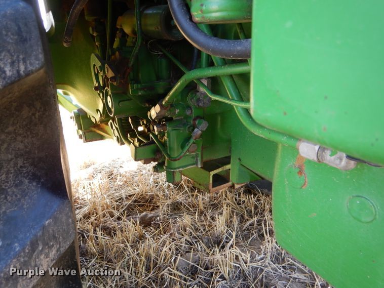 image for item FY9516 1988 John Deere 4850 MFWD tractor