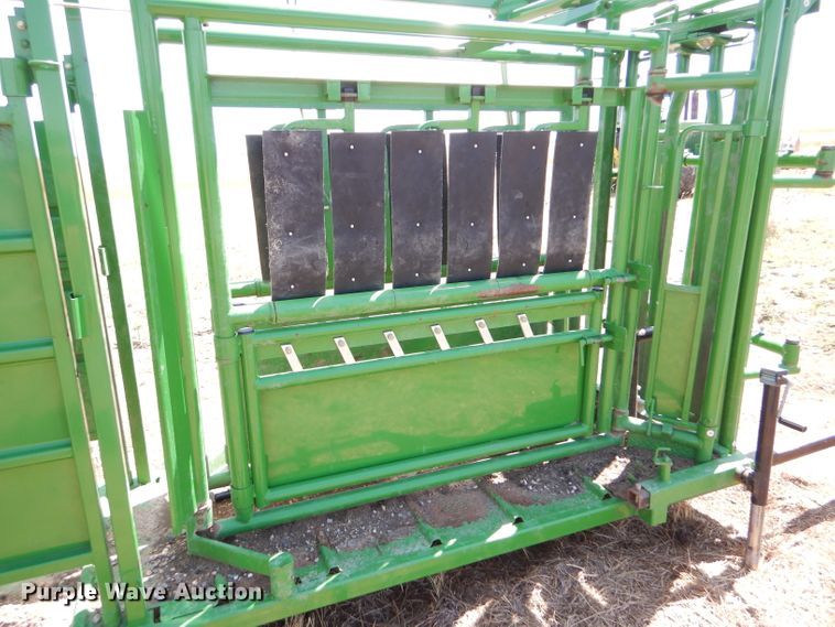 image for item FY9517 Livestock working corral