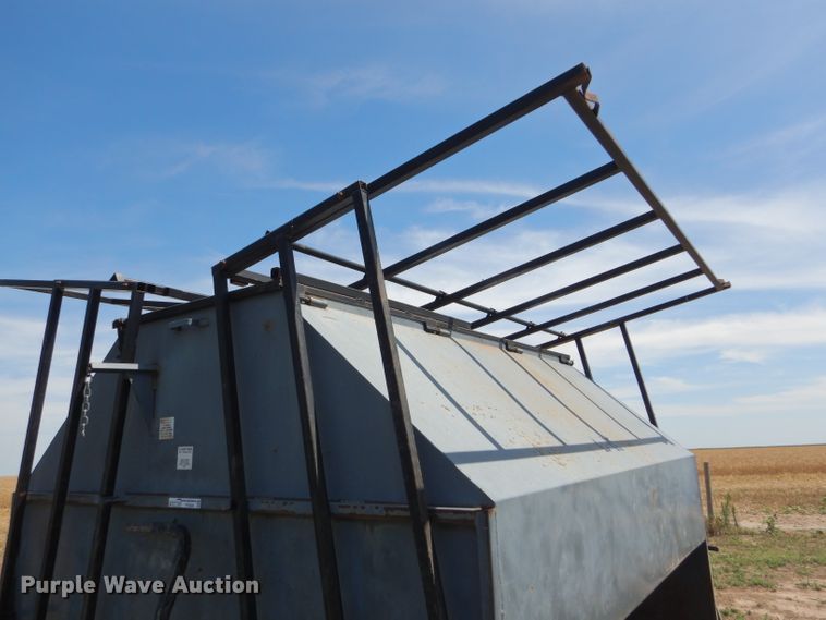 image for item FY9520 L-H creep feeder