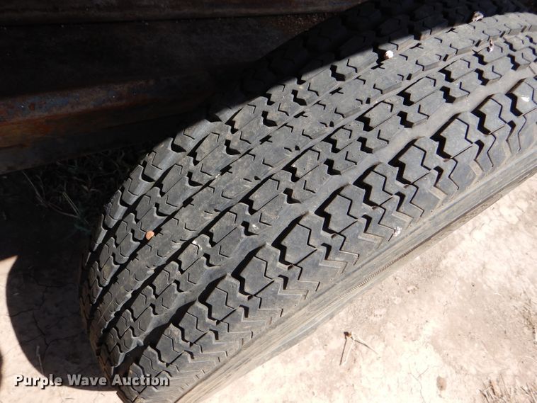 image for item FY9521 L-H creep feeder