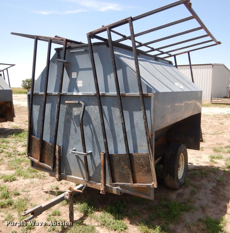 image for item FY9523 L-H creep feeder