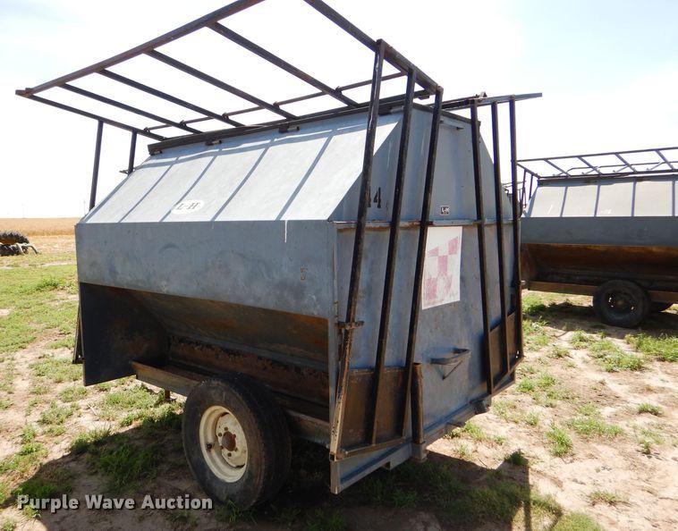 image for item FY9523 L-H creep feeder