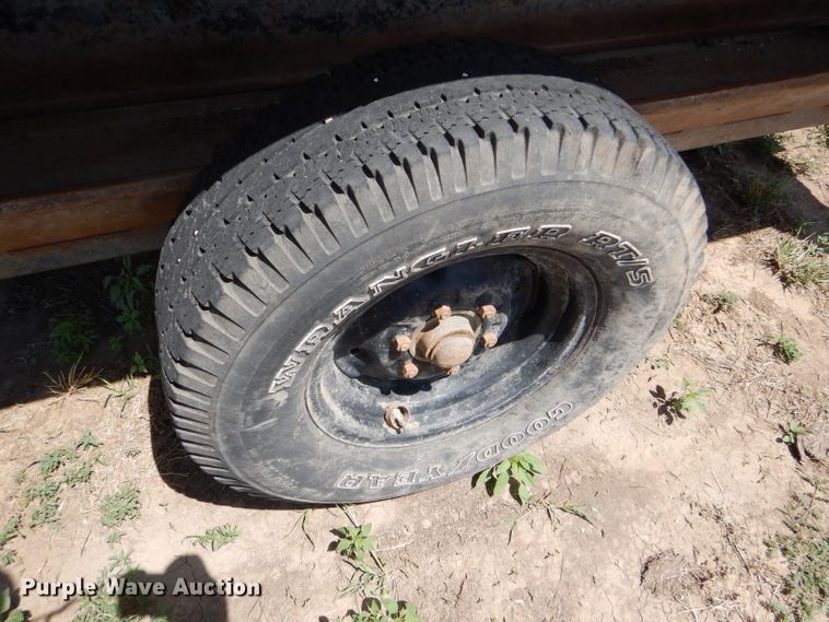 image for item FY9525 L-H creep feeder