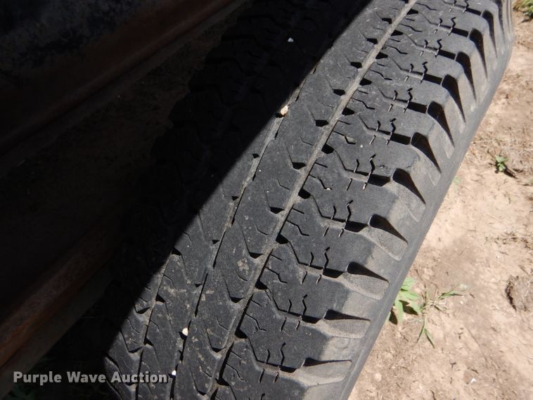 image for item FY9525 L-H creep feeder