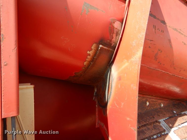 image for item FY9533 Schuler SRM262 feed mixer