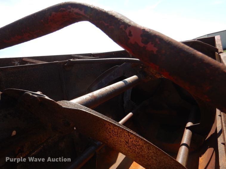 image for item FY9533 Schuler SRM262 feed mixer