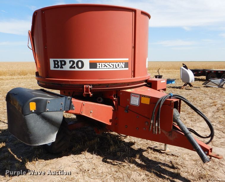image for item FY9534 Hesston BP20 bale processor