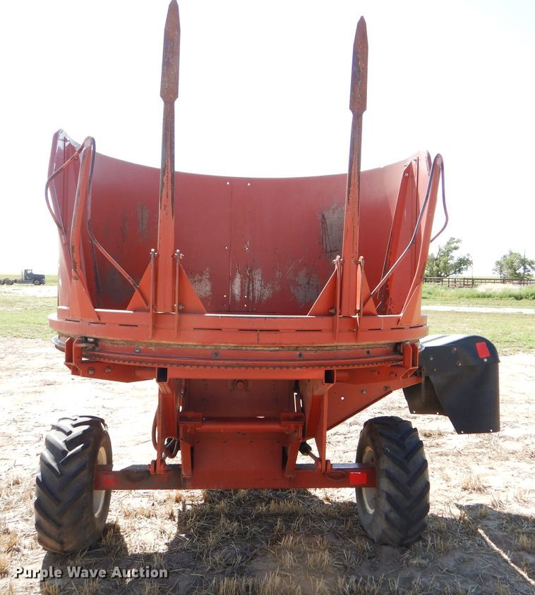 image for item FY9534 Hesston BP20 bale processor