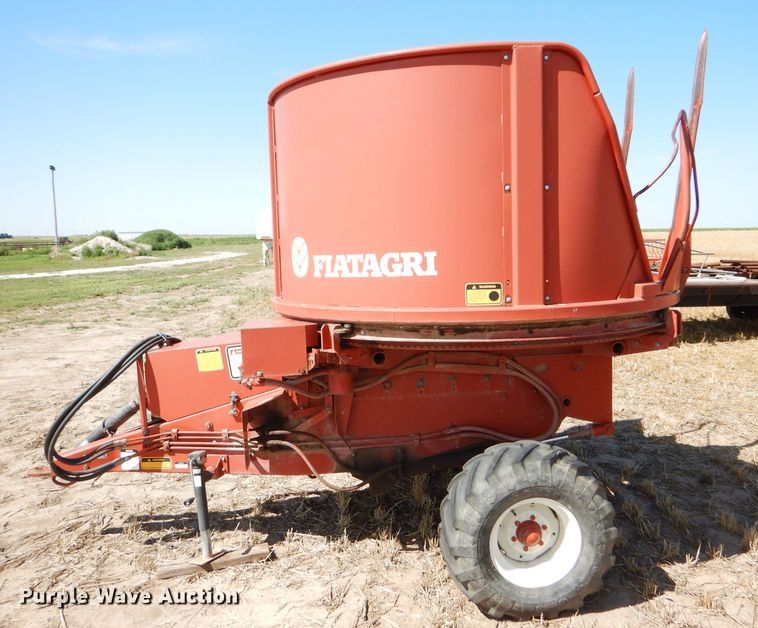 image for item FY9534 Hesston BP20 bale processor