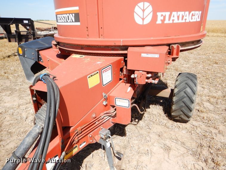 image for item FY9534 Hesston BP20 bale processor