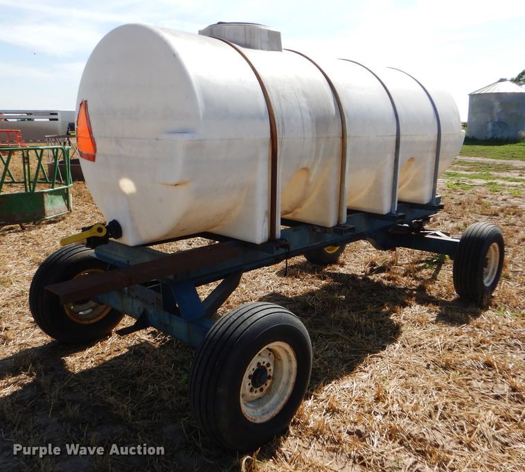 image for item FY9537 Nurse tank trailer