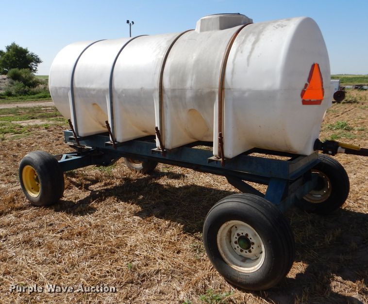 image for item FY9537 Nurse tank trailer