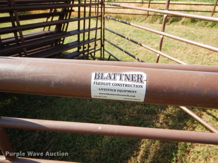 image for item FY9546 Approximately 20 Blattner livestock panels