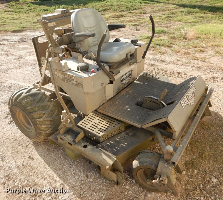image for item FY9553 2012 Dixie Chopper Excalibur 33374 ZTR lawn mower