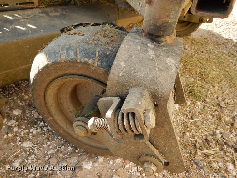 image for item FY9553 2012 Dixie Chopper Excalibur 33374 ZTR lawn mower