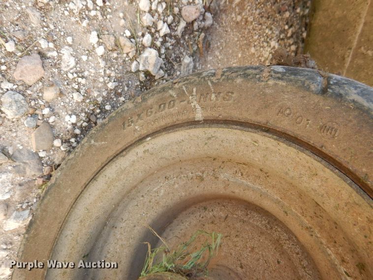 image for item FY9553 2012 Dixie Chopper Excalibur 33374 ZTR lawn mower