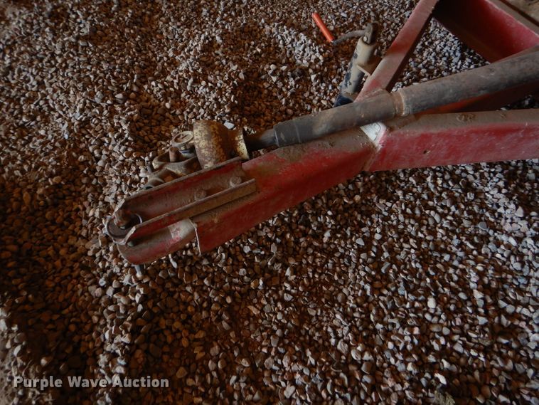 image for item FY9556 Gehl 115MX Mix-All feed mixer