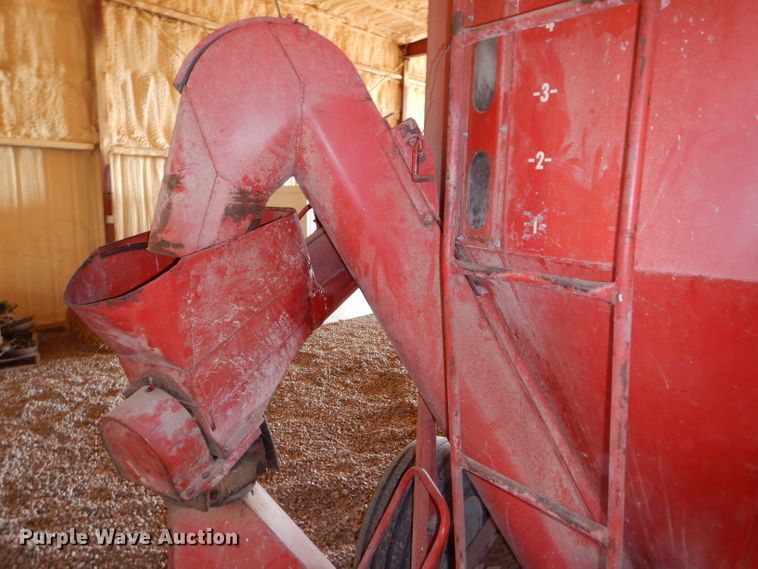 image for item FY9556 Gehl 115MX Mix-All feed mixer