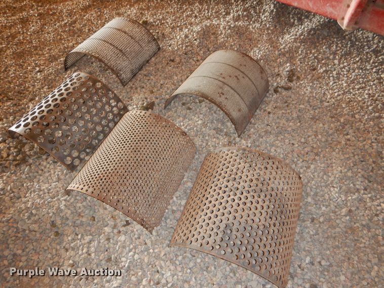 image for item FY9556 Gehl 115MX Mix-All feed mixer