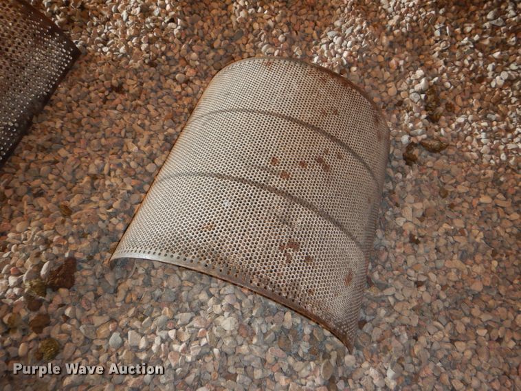 image for item FY9556 Gehl 115MX Mix-All feed mixer