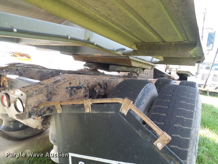 image for item DB2249 2000 Freightliner Century Class semi truck