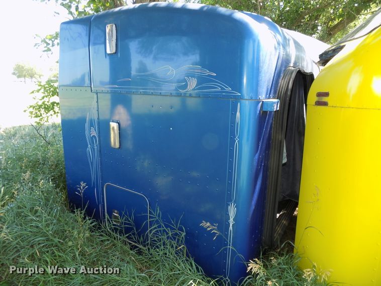 image for item DE7745 Truck Parts