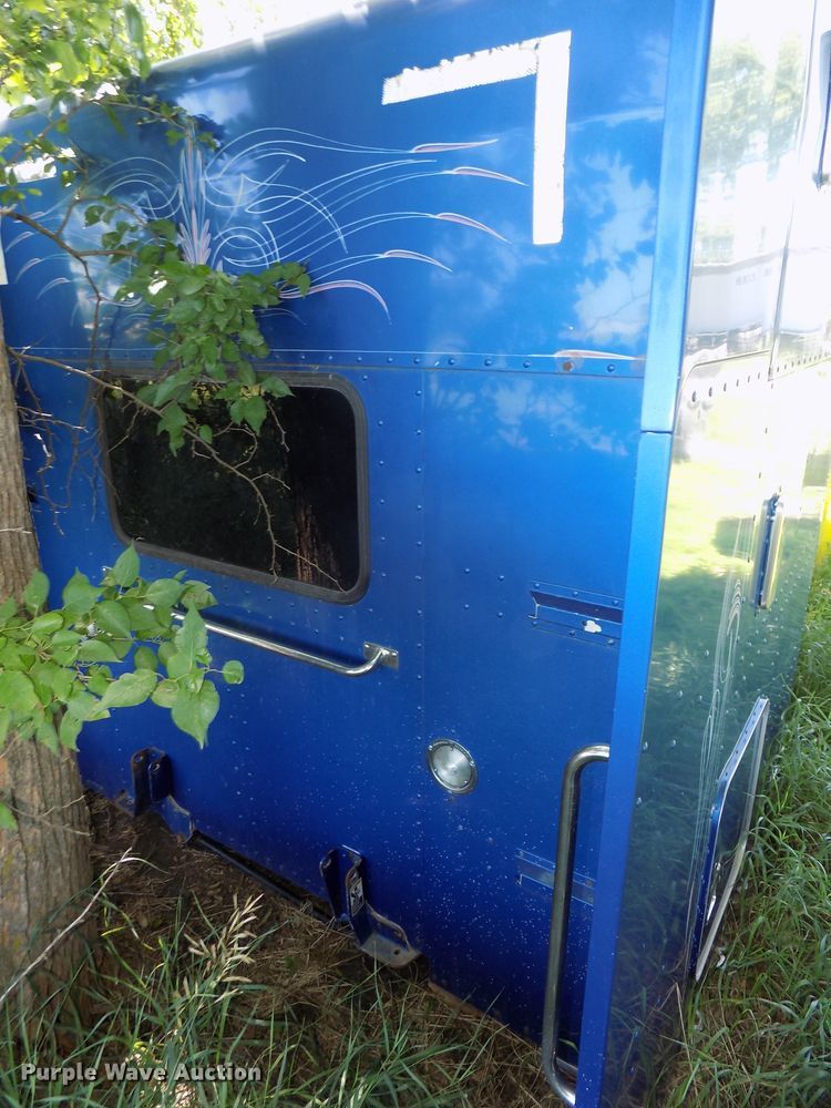 image for item DE7745 Truck Parts