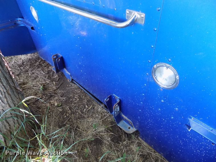 image for item DE7745 Truck Parts